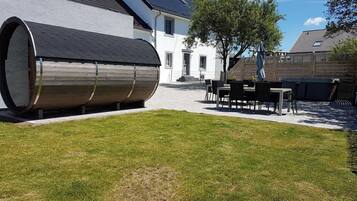 Buiten dineren