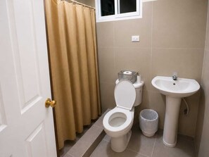 Towels, soap, toilet paper - Confort y vistas / Comfort & city views (Siguatepeque)
