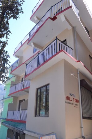 Front of property - Hill Town Jogiwara Rd Dharamshala (Dharamshala)