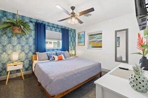Room - Tropical Heated Pool Oasis Near St. Pete Beach (Seminole)