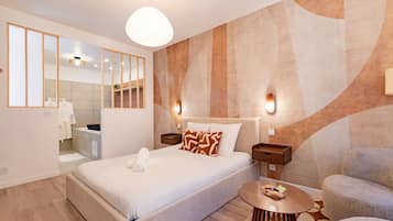 1 dormitorio, tabla de planchar con plancha, wifi gratis y ropa de cama