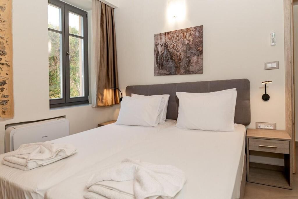 Deluxe-villa - balkon - udsigt til have | Strygejern/strygebræt, gratis Wi-Fi, sengetøj