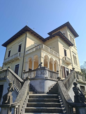外観. Apartment in villa in the Euganean Hills