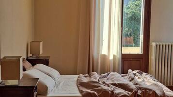 2 camere, ferro/asse da stiro, Wi-Fi, lenzuola