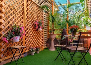 Outdoor dining - Roma Termini Sapienza Rooms (Roma)