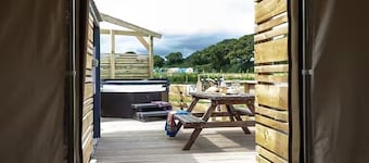 Yurt with Private Hot Tub and Bathroom