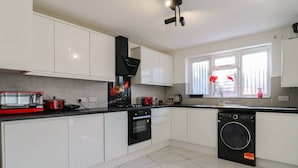 Ferienhaus, 5 Schlafzimmer, barrierefrei, Terrasse | Innenbereich