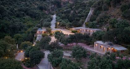 Manelis Mills Estate - Guest Houses