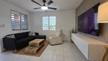 Smart TV, stereo