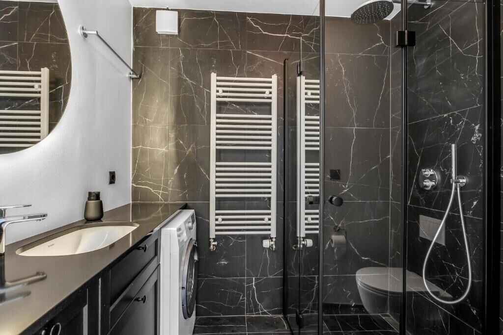 Superior Apartment, 1 Bedroom | Bathroom