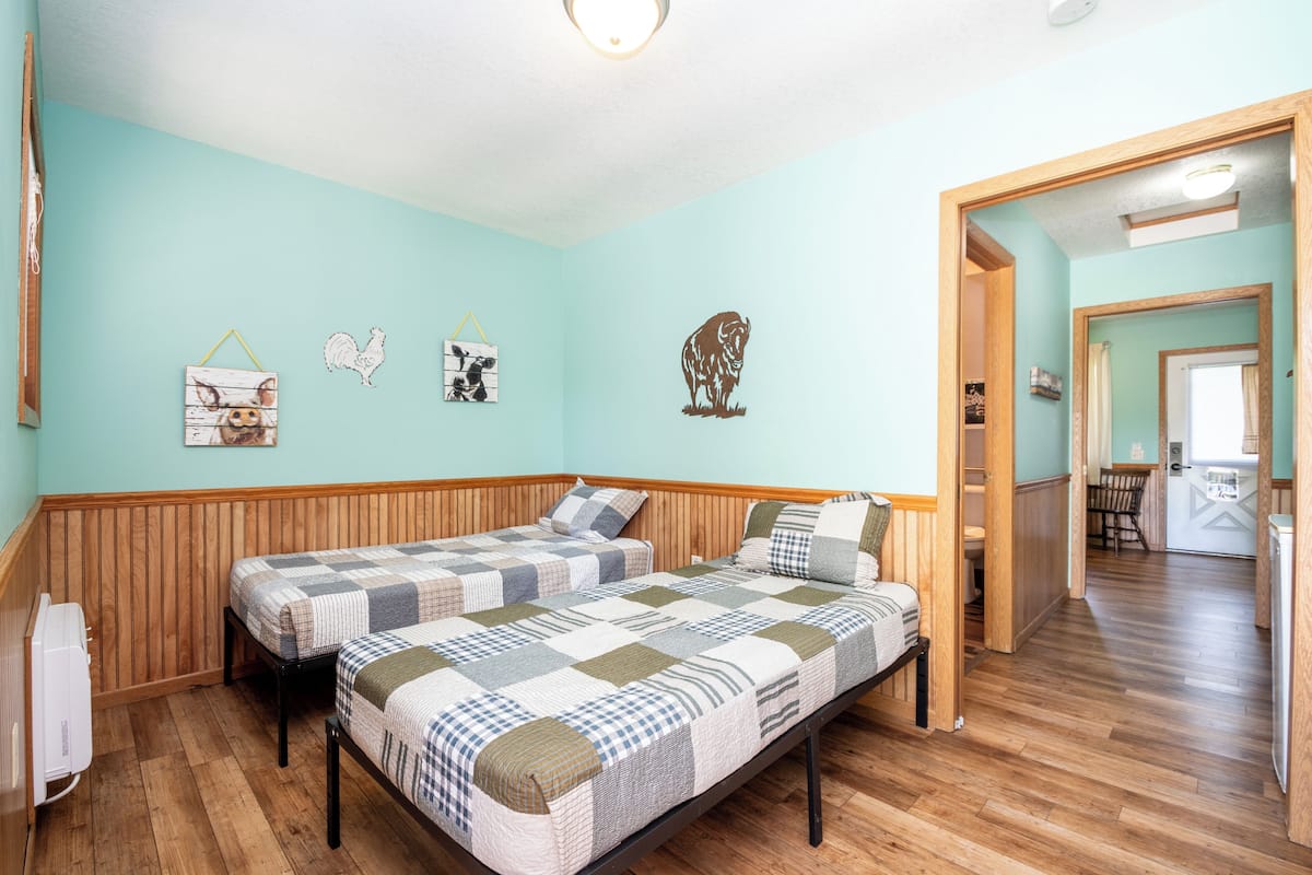 Dúplex básico, vistas al lago | Wifi gratis y ropa de cama