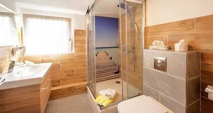 City Holiday Home Daun in Daun – for 14 Guests (210 m²)