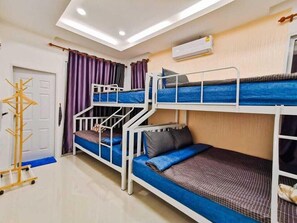 Free WiFi, bed sheets - Sunday Sky Hotel in Korean Town Angeles, Near Clark International Airport (Angeles)