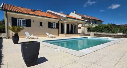 House with private pool in the heart of the Douro - ideal for families