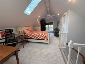 Iron/ironing board, WiFi, bed sheets - Marvelous 3-bedroom house Perfect for any stay (Louisville)