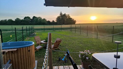 Tiny house familiale à la ferme pédagogique | Spa inclus | 1h30 de Paris
