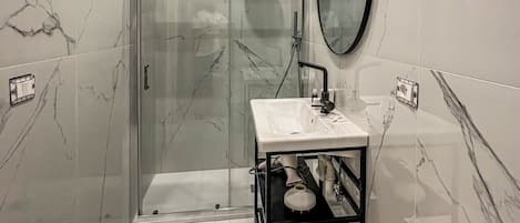 Hair dryer, towels