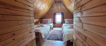 Apartments Javorje-The Wooden Haven