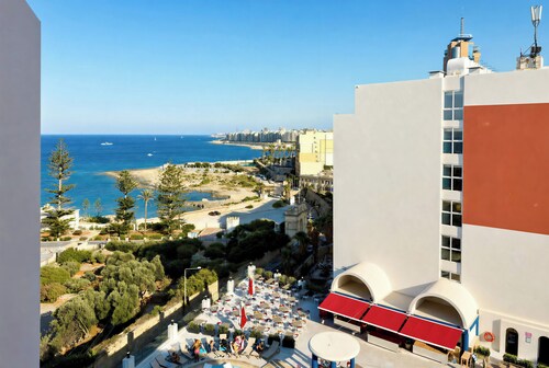 Flamingo Apartments in Vegas Resort, Malta