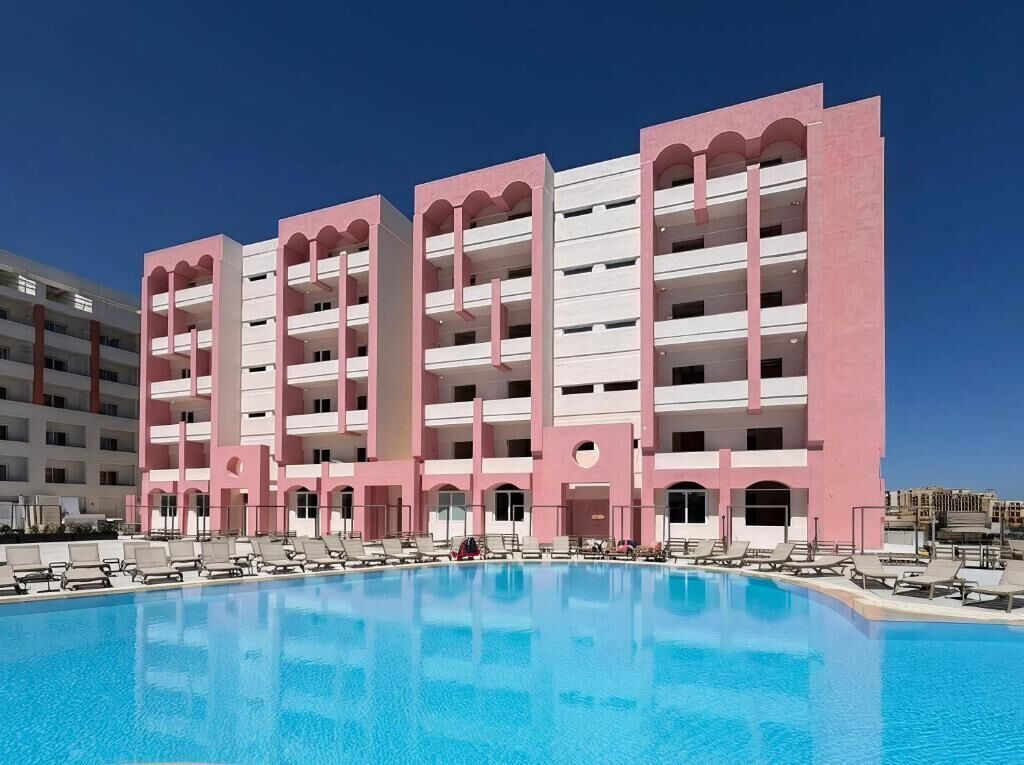 Piscine extérieure (ouverte en saison)