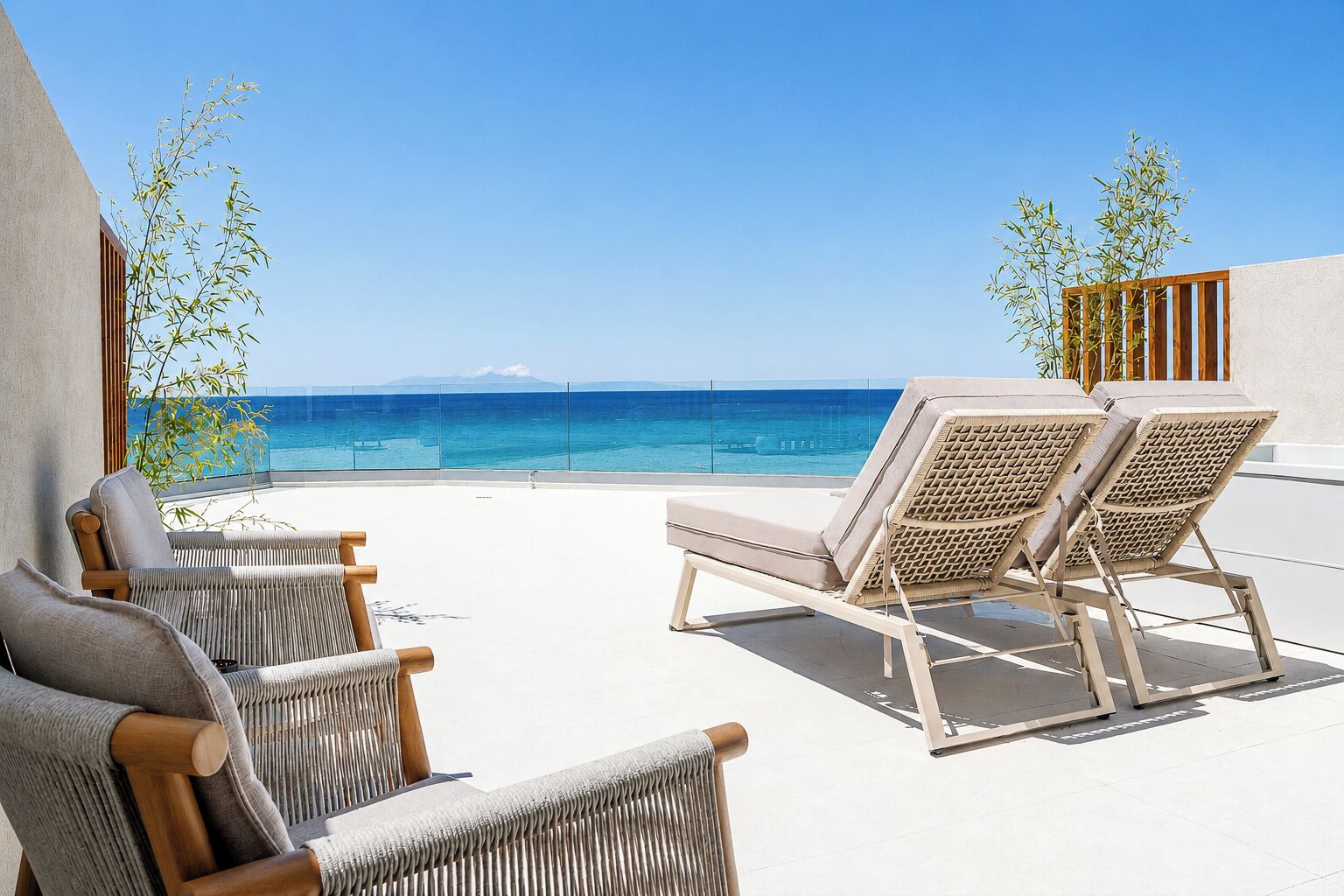 Deluxe Double or Twin Room, Sea View | Terrace/patio