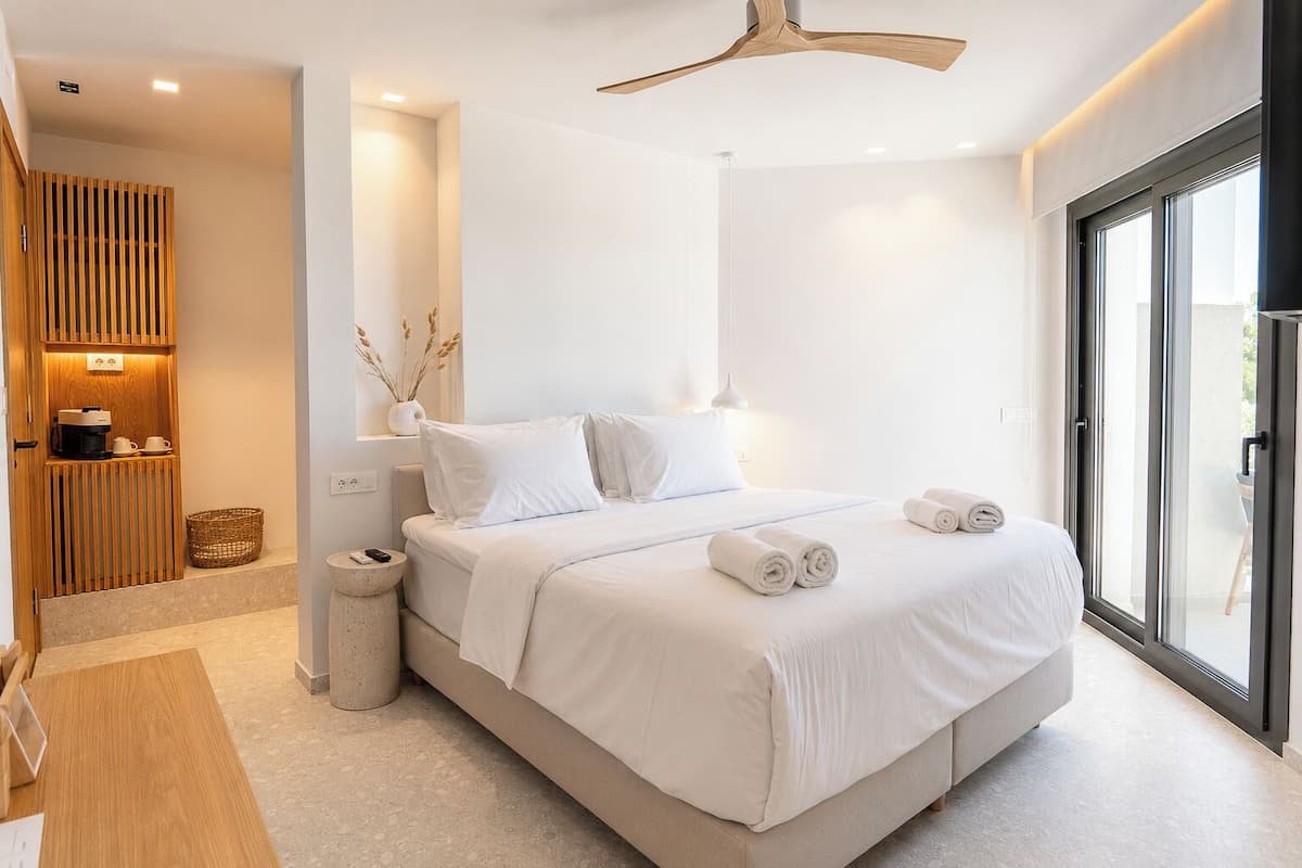 Deluxe Double or Twin Room, Sea View