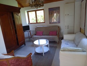 Living area - Vrbo Property (Névez)