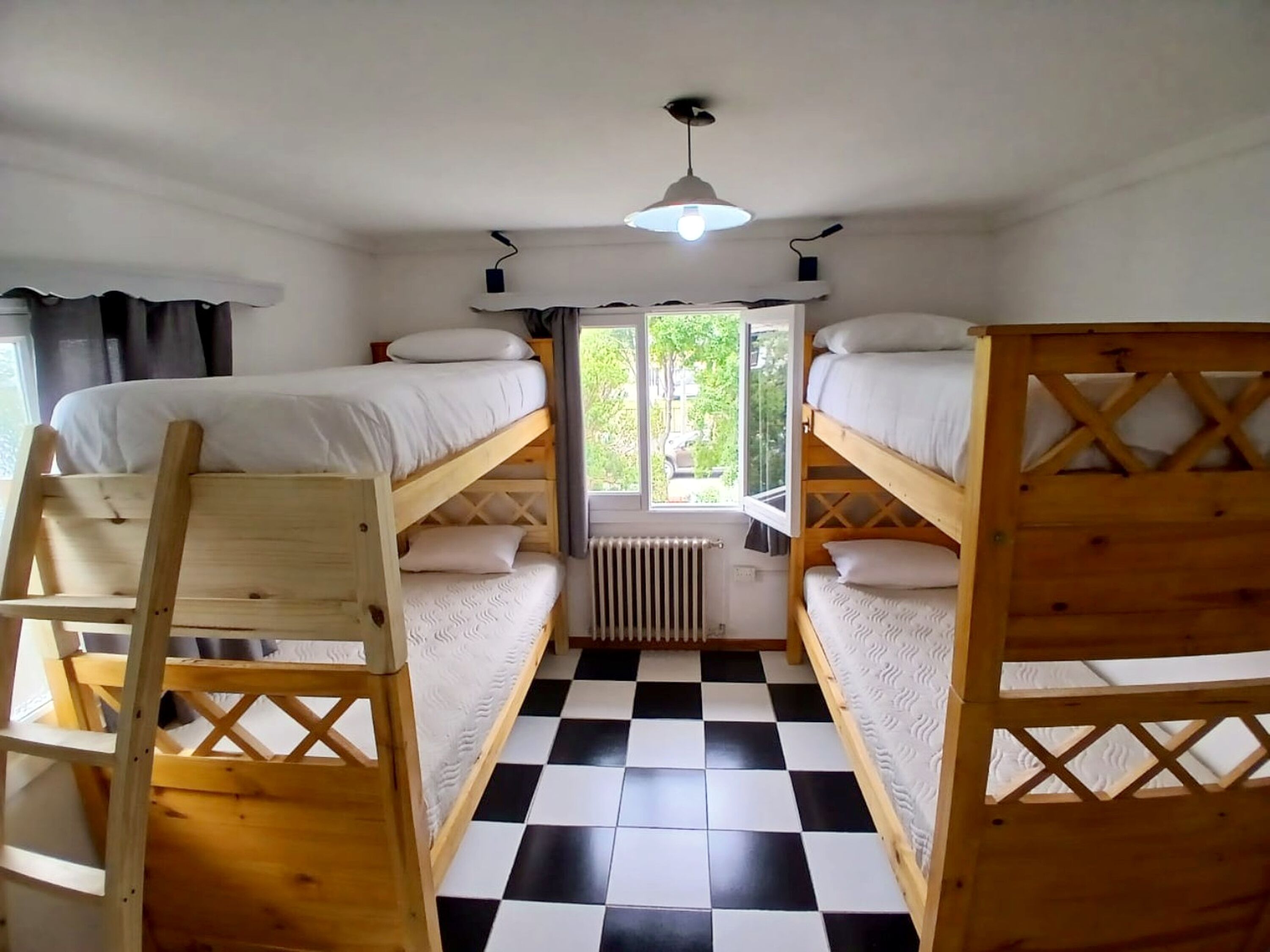 Economy Quadruple Room