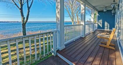 Saratoga Lake #2 - Spacious and Modern Townhome