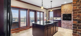 New Glasgow Pool House - Indoor Pool - Sleeps 14