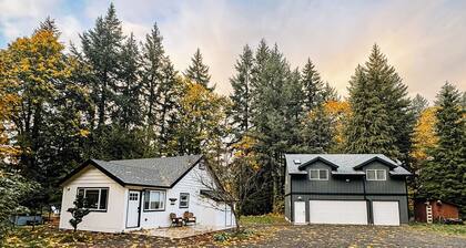 Brightwood Hilton and super barn combo sleeps 12
