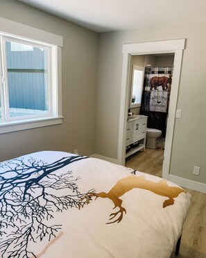 5 habitaciones, cuna de viaje, wifi gratis y ropa de cama 
