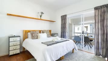 House, Smoking | 2 bedrooms, soundproofing