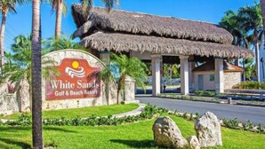 Unclassified image, 3 of 12, button - Apartment with private access to the beach (Punta Cana)