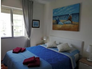 2 Schlafzimmer, Bügeleisen/Bügelbrett, WLAN, Bettwäsche