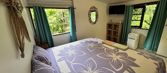 Chambre d'hôte 10 minutes from the Vai'are wharf.