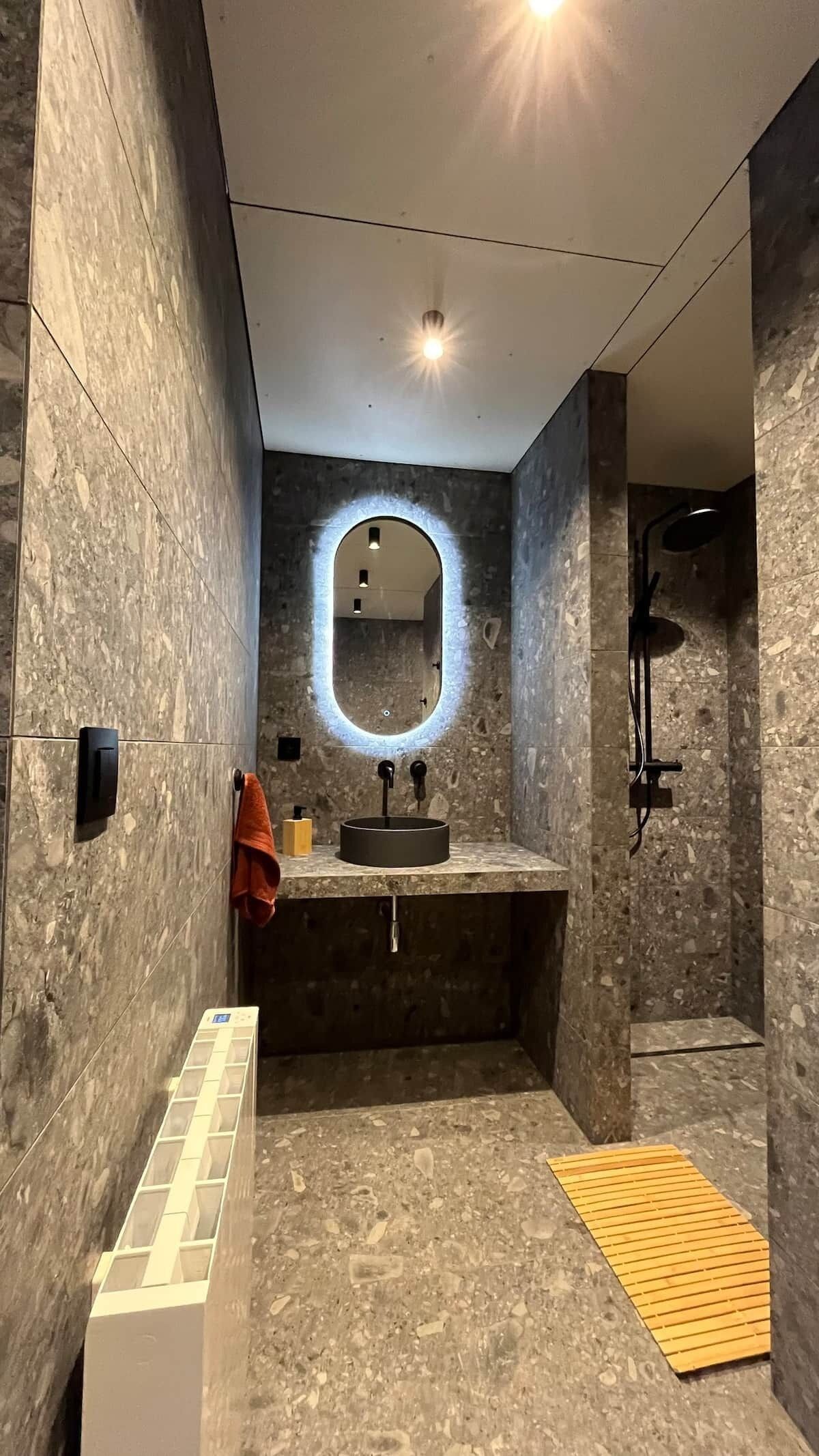 Towels, soap, toilet paper