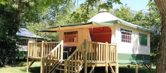 ZEcamping 3 étoiles animaux acceptés locatif BBQ 31m2 4 pers