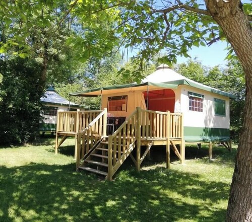 ZEcamping 3 étoiles locatif BBQ 31m2 4 pers