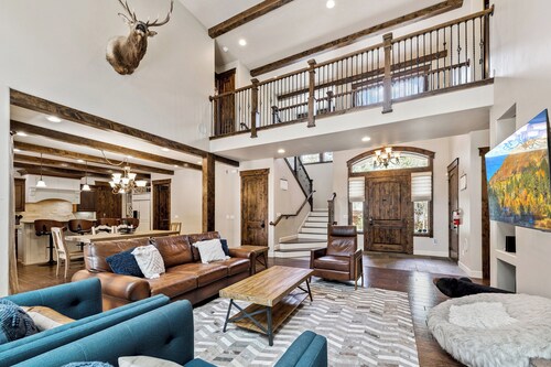 Pinewood Paradise Retreat