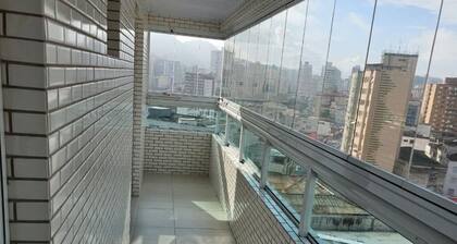 Family Apartment with 2 Bedrooms in the City Center, 200m from the Beach, Furnished and with AC