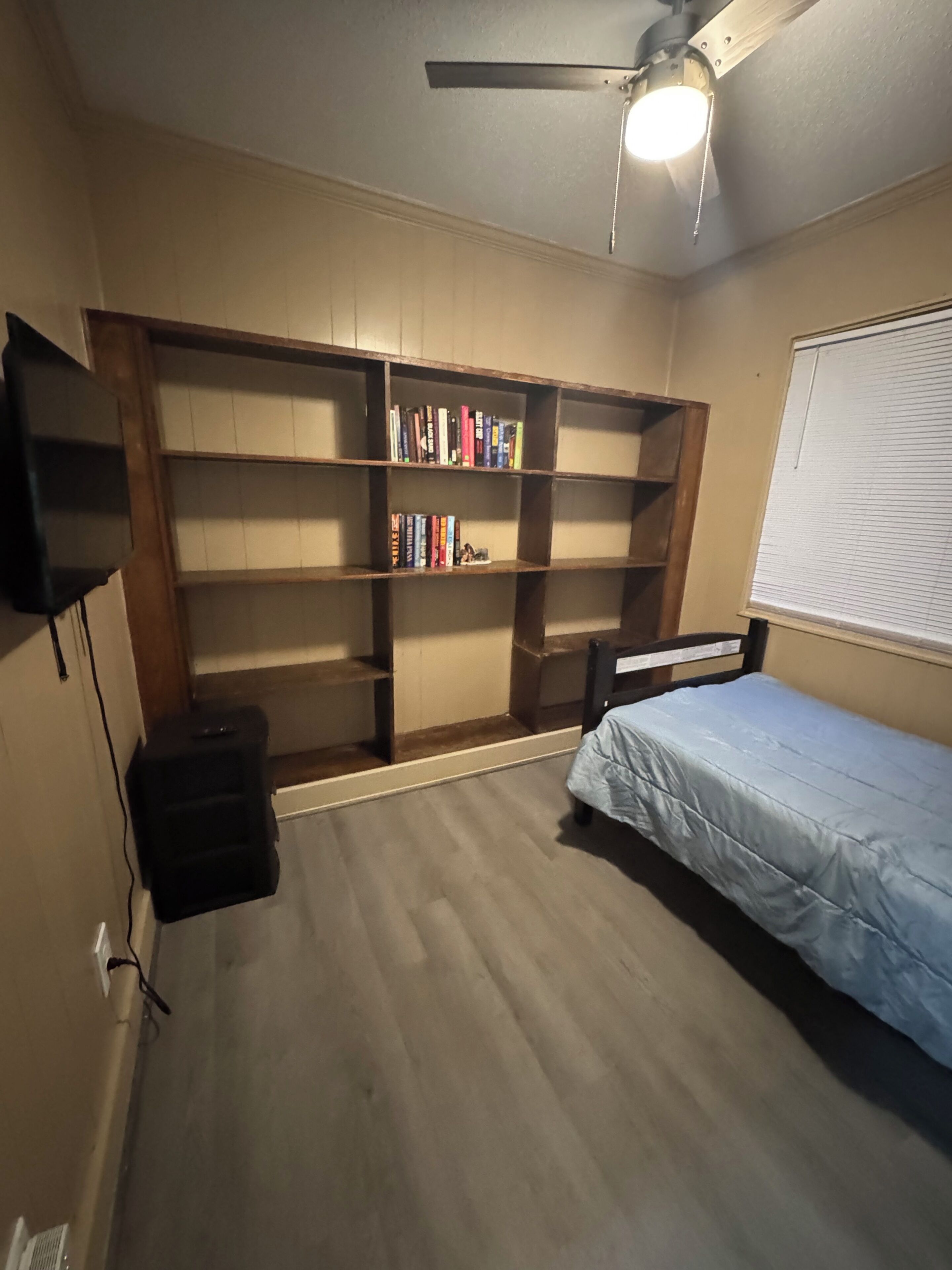 4 chambres, fer et planche à repasser, Wi-Fi, draps fournis