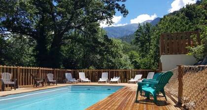 Chalet 2 étoiles - Piscine - ccbfidg