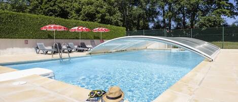 Innenpool, beheizter Pool