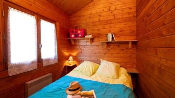 2 bedrooms, WiFi (surcharge)