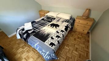 4 dormitorios, tabla de planchar con plancha, wifi y ropa de cama