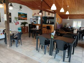 Dining - Chalet 2 étoiles - ccbgafd (La Tour-d'Auvergne)