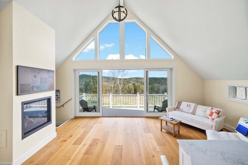 West Hill Lodge | Private Estate 8 Min to Stratton