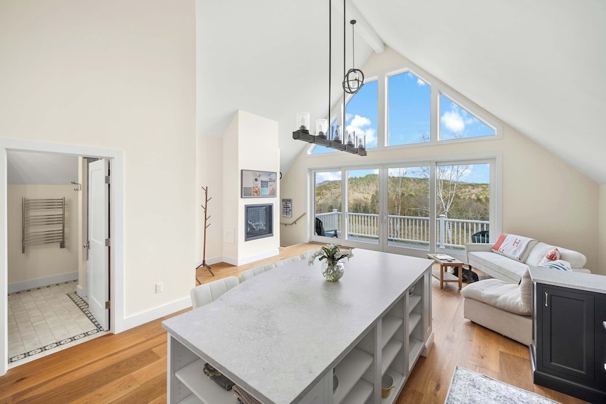 West Hill Lodge | 6-br Estate Near Stratton - Stratton, VT