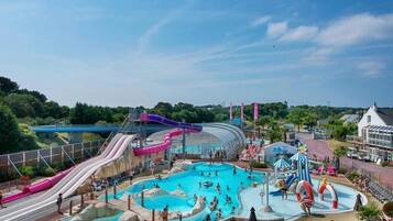 Piscine couverte, piscine chauffée